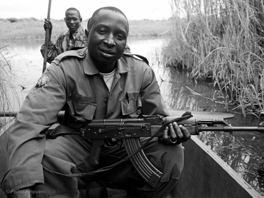 Pedro Ampuero Bowhunting Uganda